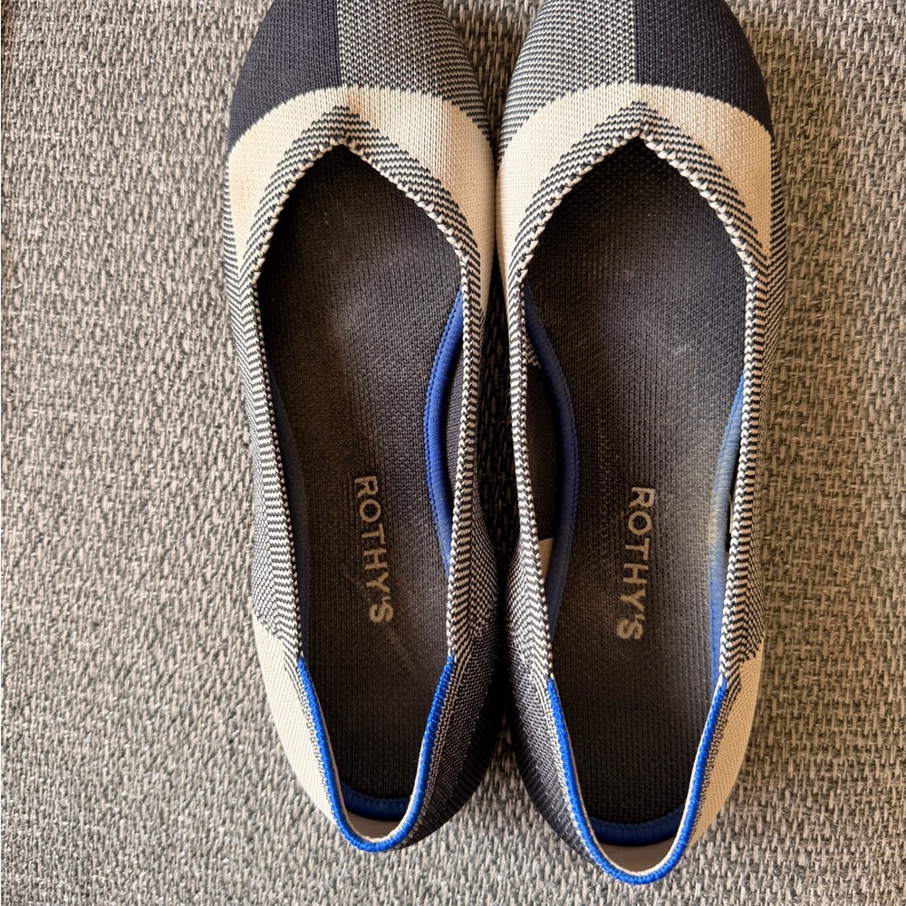 Rothy's Black and Cream Patterned Flats